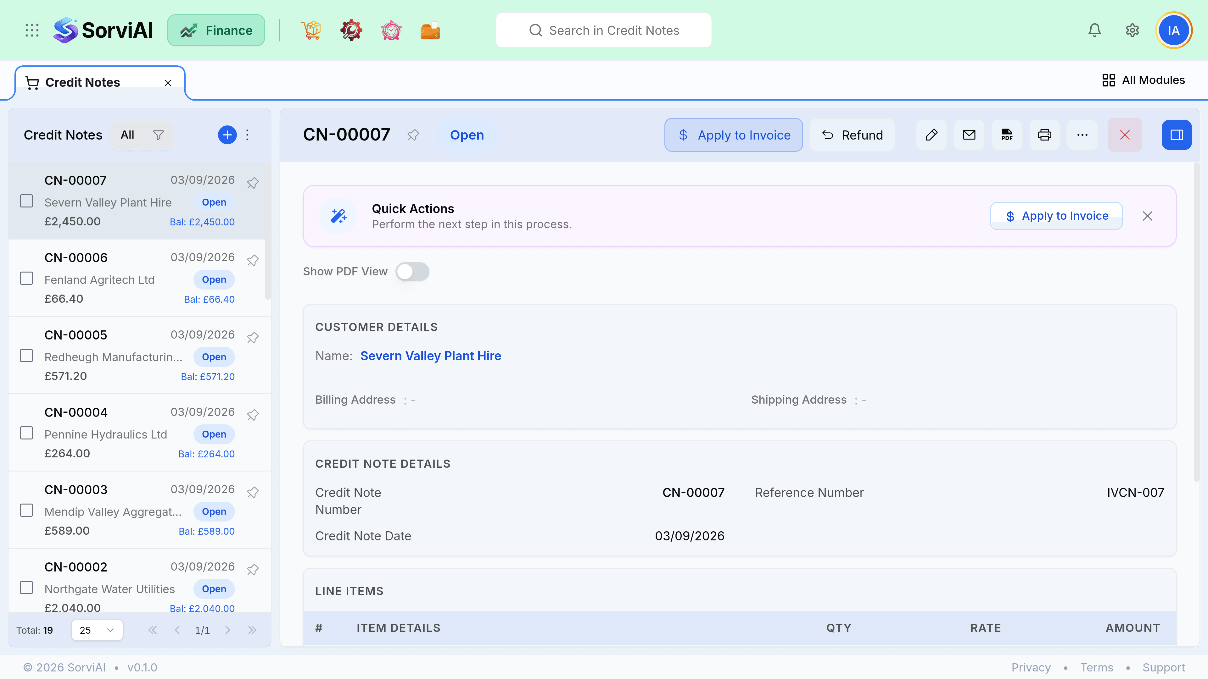 An open credit note, CN-00007 for Severn Valley Plant Hire. Apply to Invoice and Refund buttons sit in the header. A single line item for an Annual Plant Maintenance Contract at 2,450 pounds is shown, with a balance of the same amount still to apply.